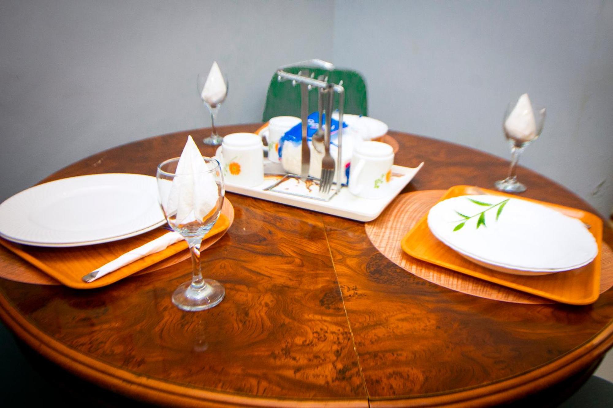 Indigo Cottage And Apartment Кумасі Екстер'єр фото